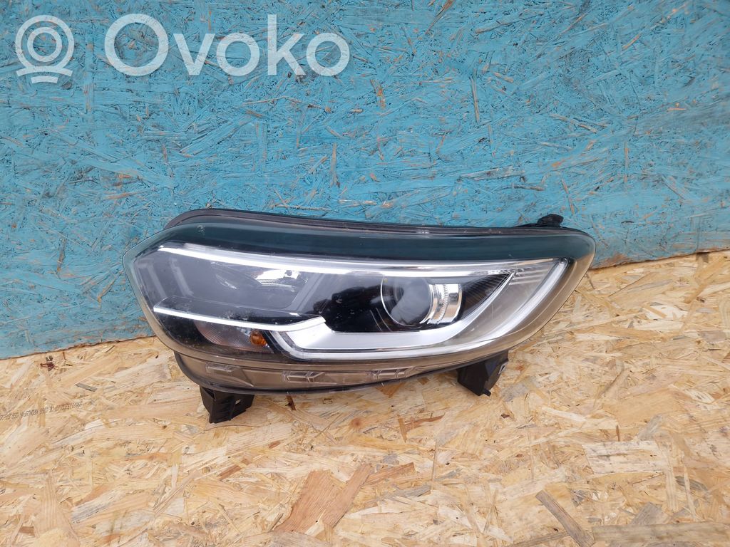 Renault Kadjar Lampa przednia 
