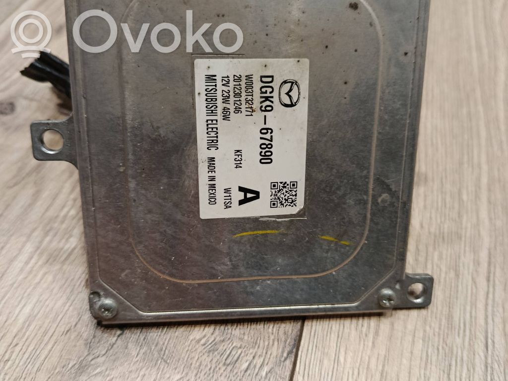 Mazda CX-30 Xenon control unit/module 
