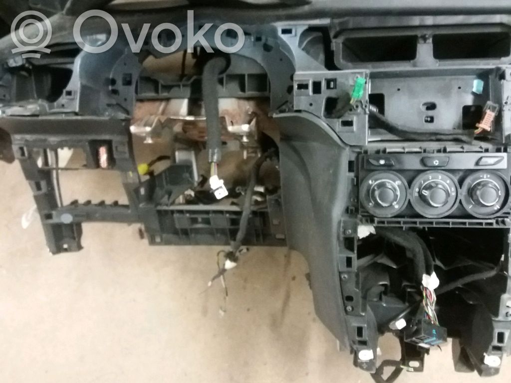 Panelė   8247F7