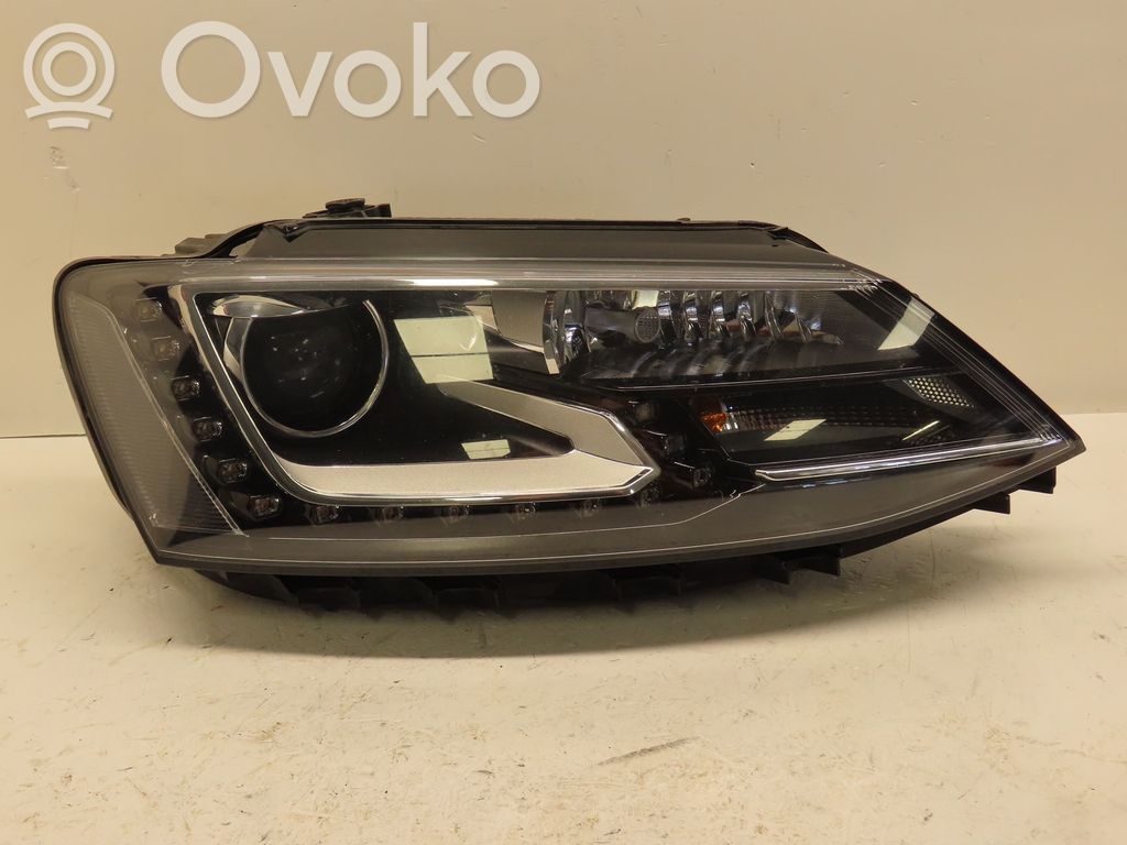 Volkswagen Jetta IV Headlight/headlamp 