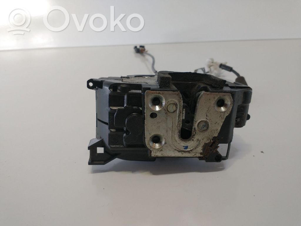 Renault Clio II Etuoven lukko 
