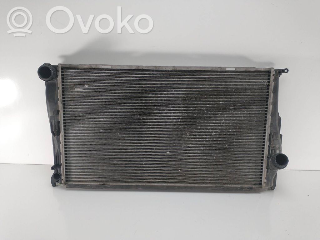 BMW 3 E90 E91 Coolant radiator 
