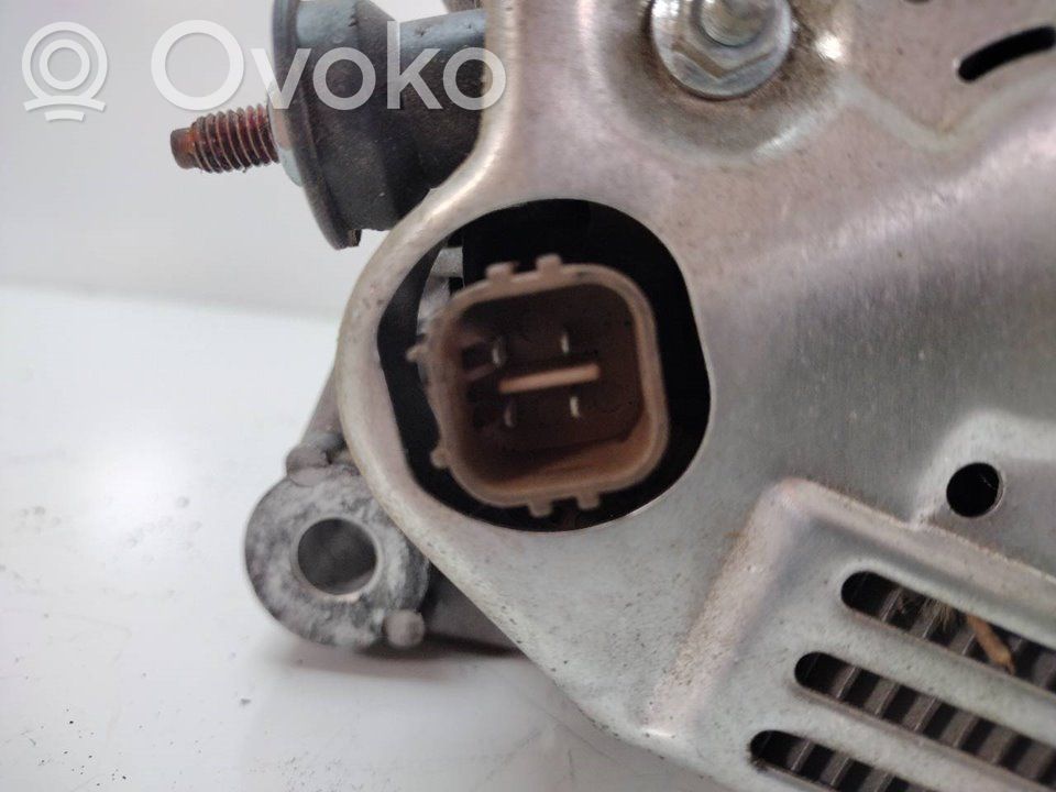 Toyota Land Cruiser (J120) Alternator 