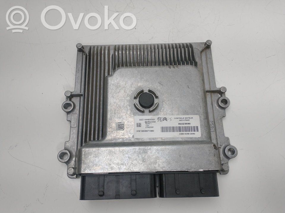 Peugeot 3008 II Engine control unit/module 