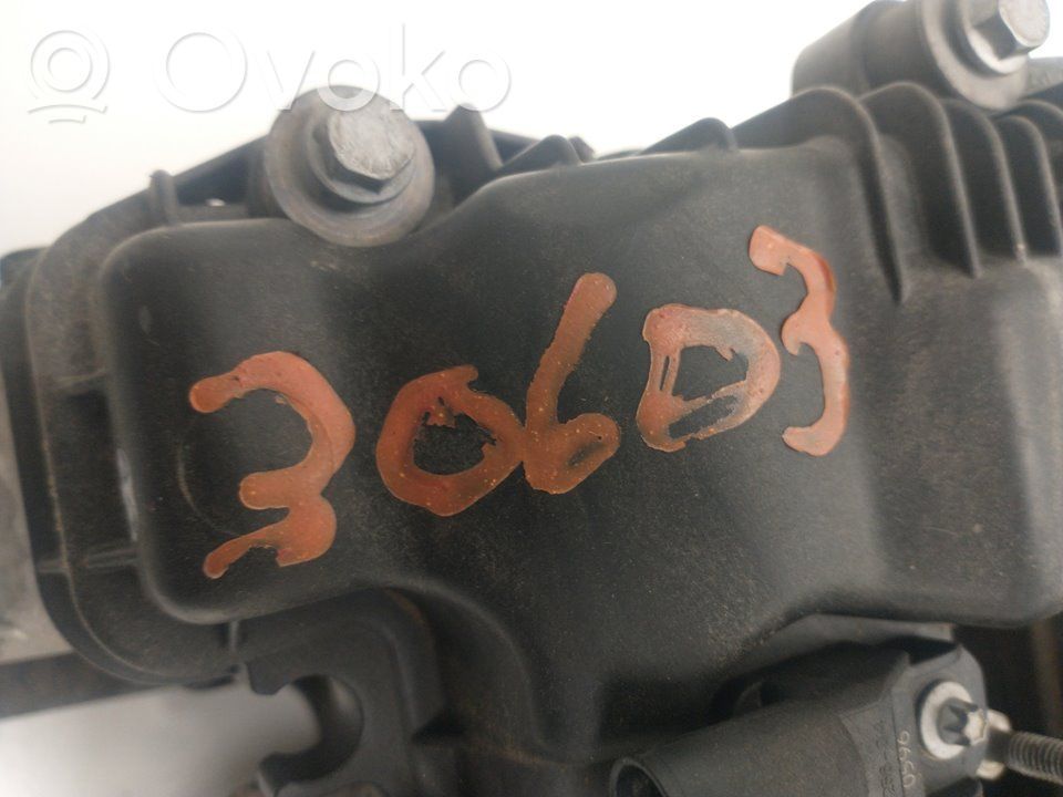 Zylinderkopf   778120306