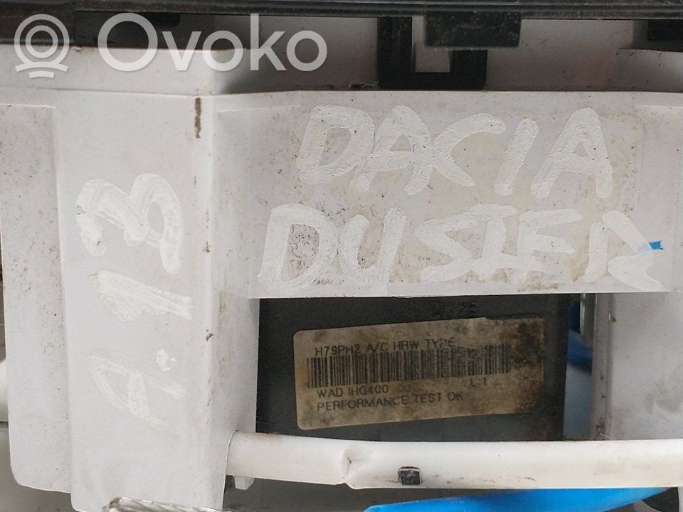 Dacia Duster Climate control unit 