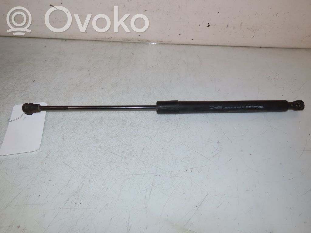 Renault Captur Tailgate/trunk strut/damper 