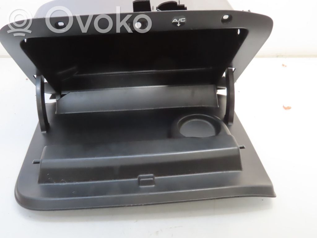 Citroen C3 Picasso Glove box 