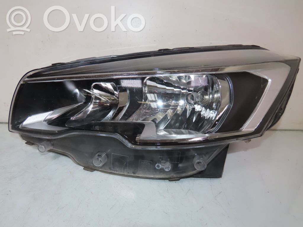 Scheinwerfer   9807241280