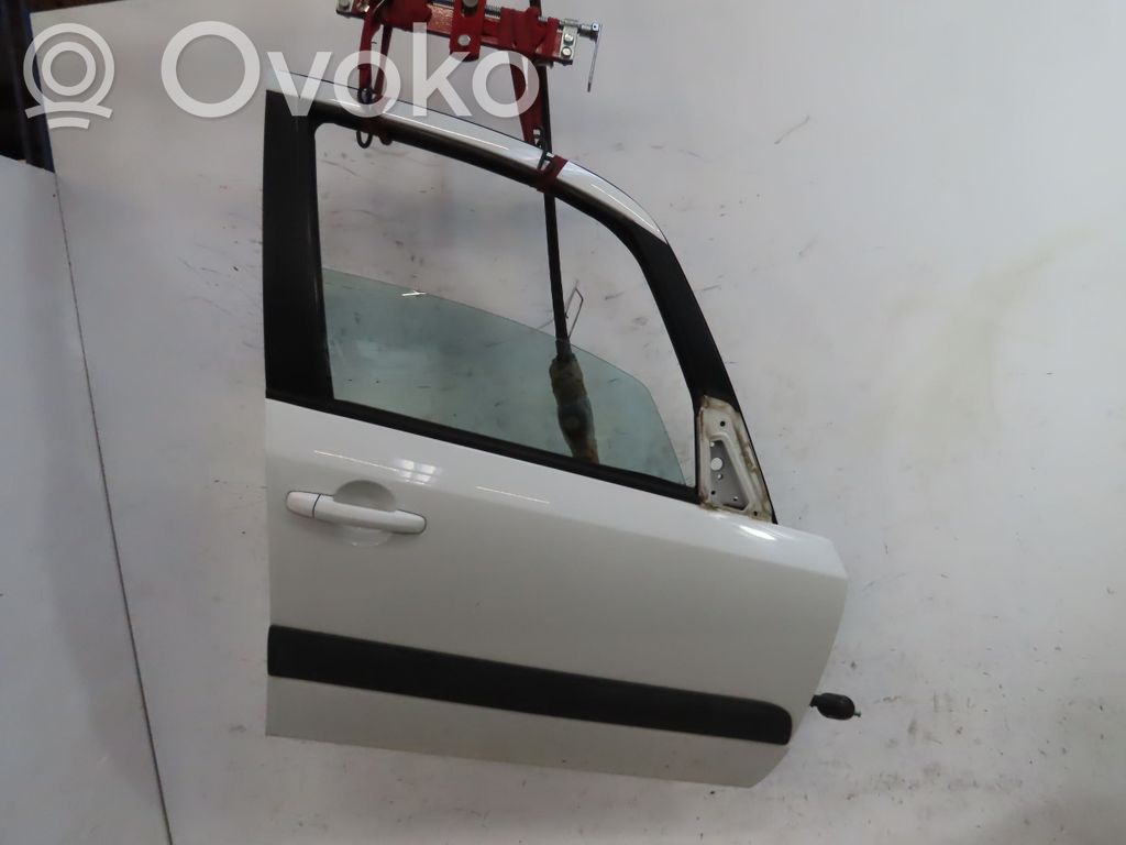 Durvis   6800179J00