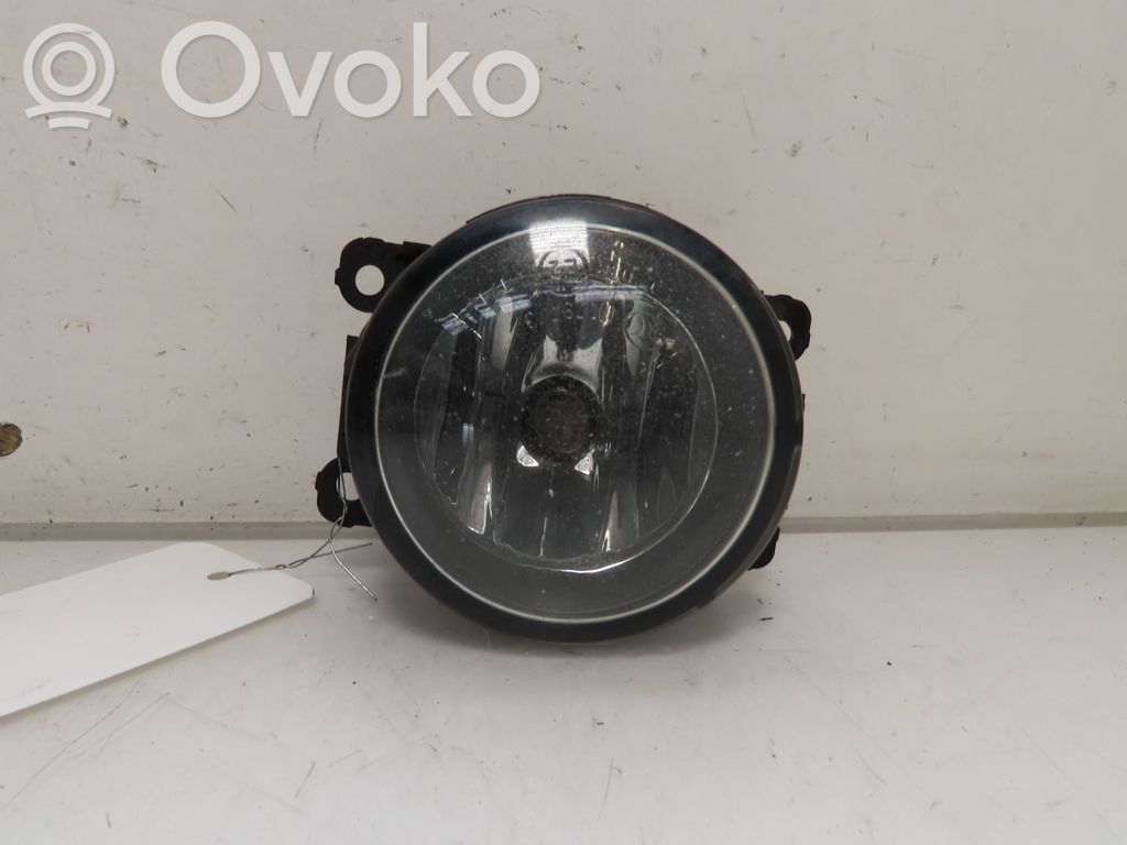 Miglas lukturis priekšā   4550597