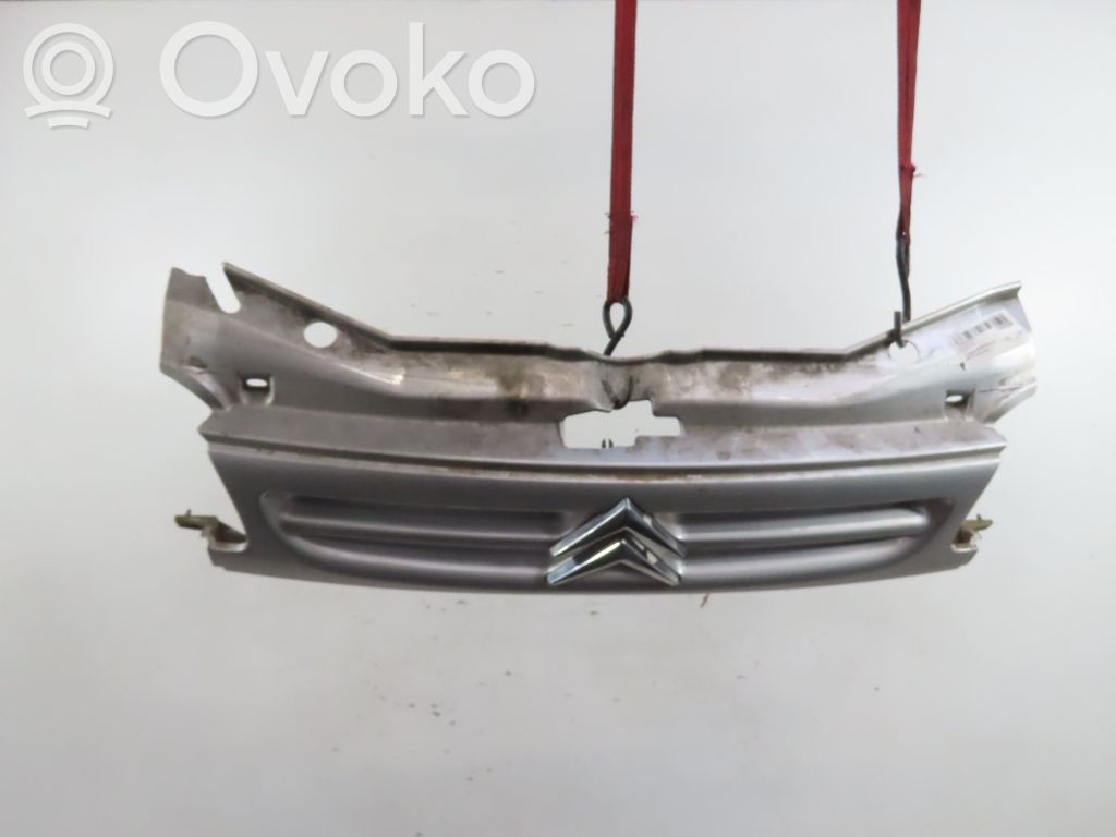 Citroen Berlingo Griglia superiore del radiatore paraurti anteriore 