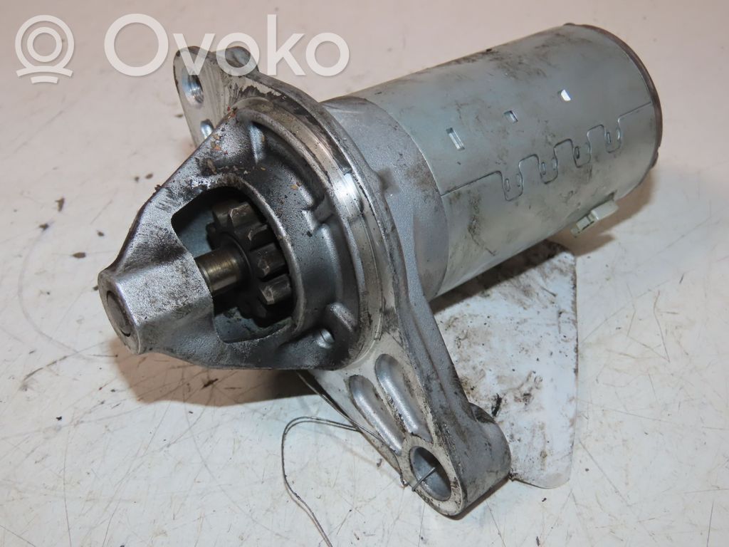 Toyota Yaris XP210 Starter motor 