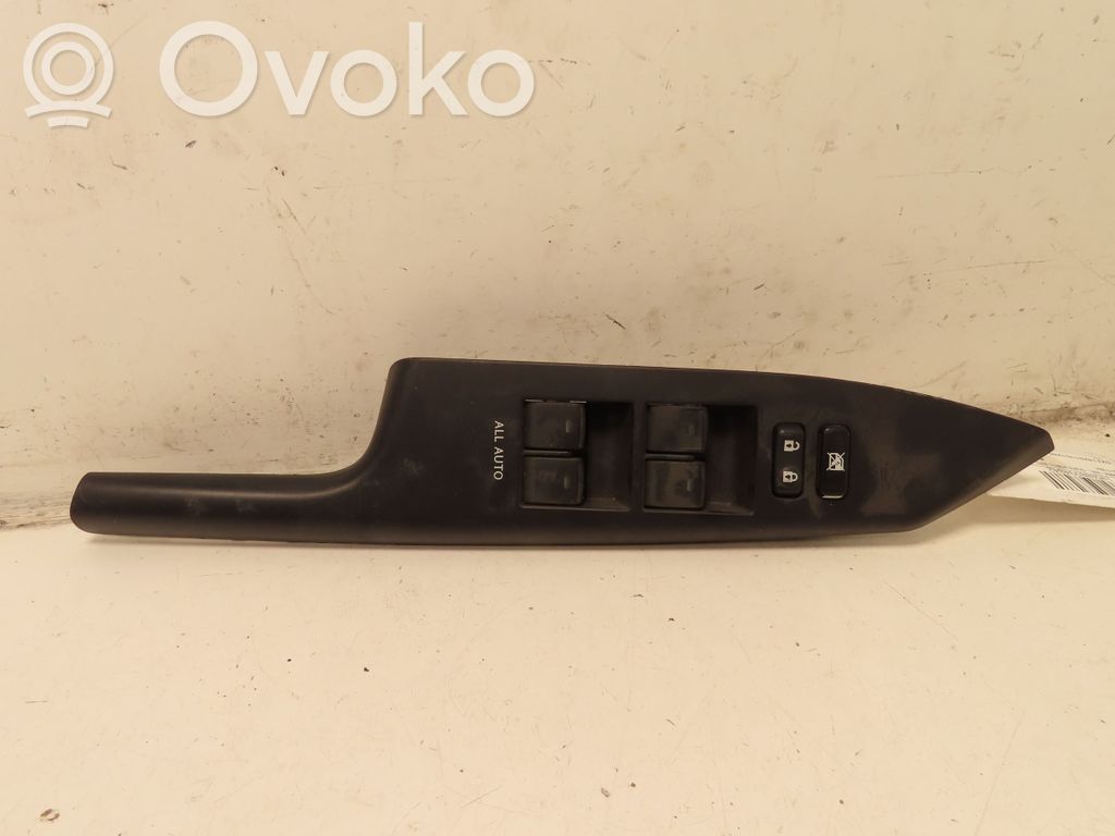 Lexus CT 200H Interruptor del elevalunas eléctrico 