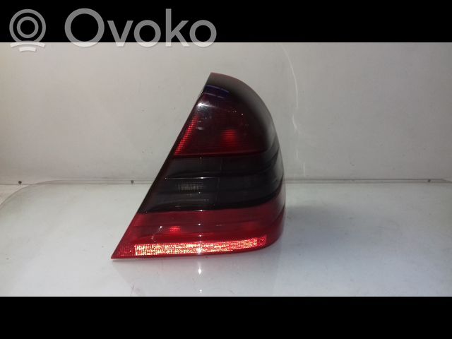 Mercedes-Benz C W202 Lampă spate în caroserie 