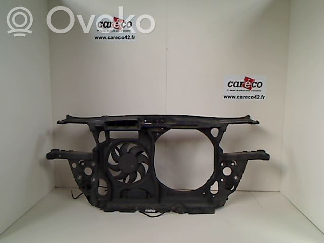 Audi A6 S6 C5 4B Radiatorių panelė 