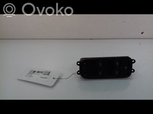 Volvo V60 Electric window control switch 