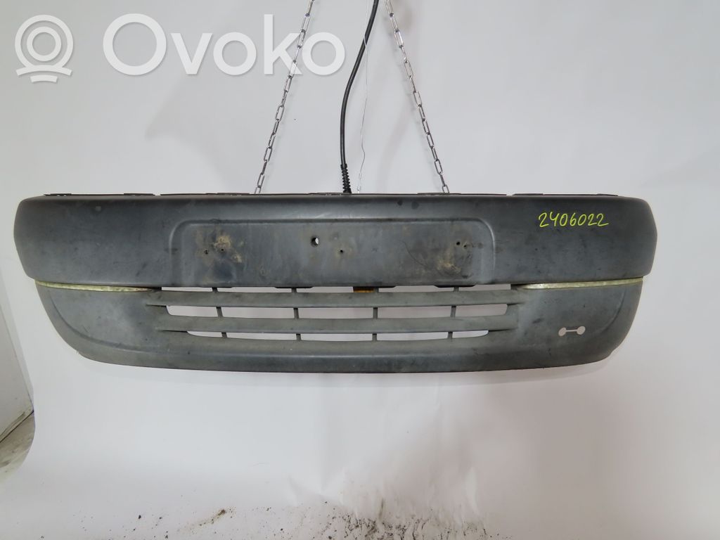 Front bumper   7401P6