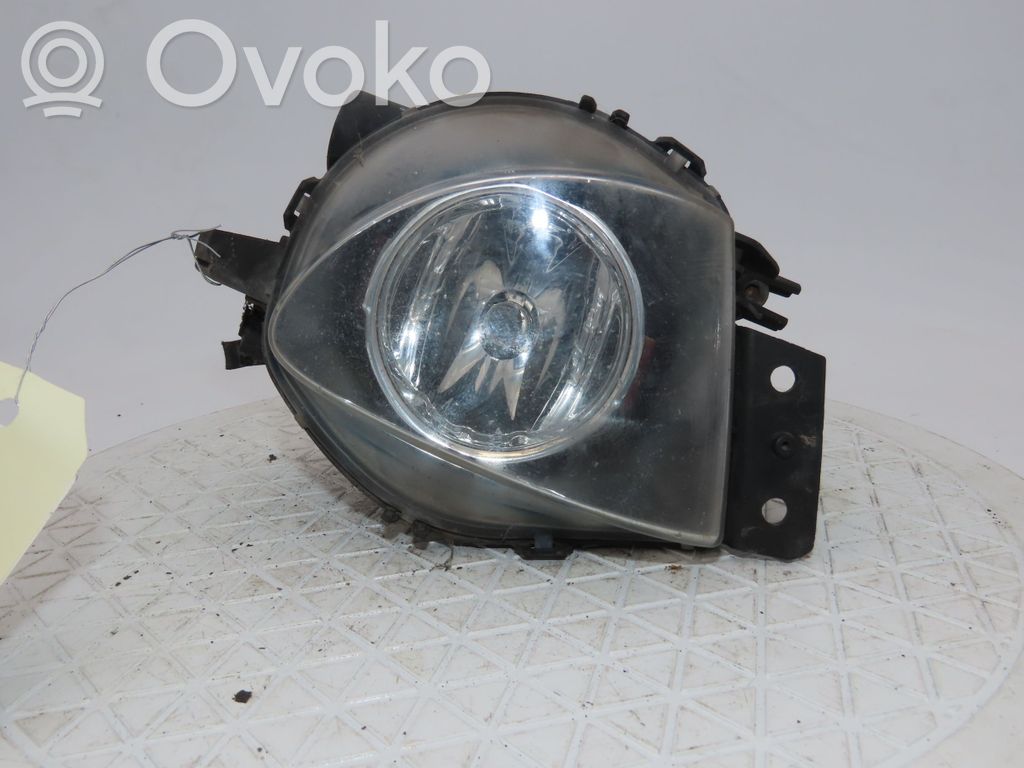 Miglas lukturis priekšā   63177158542