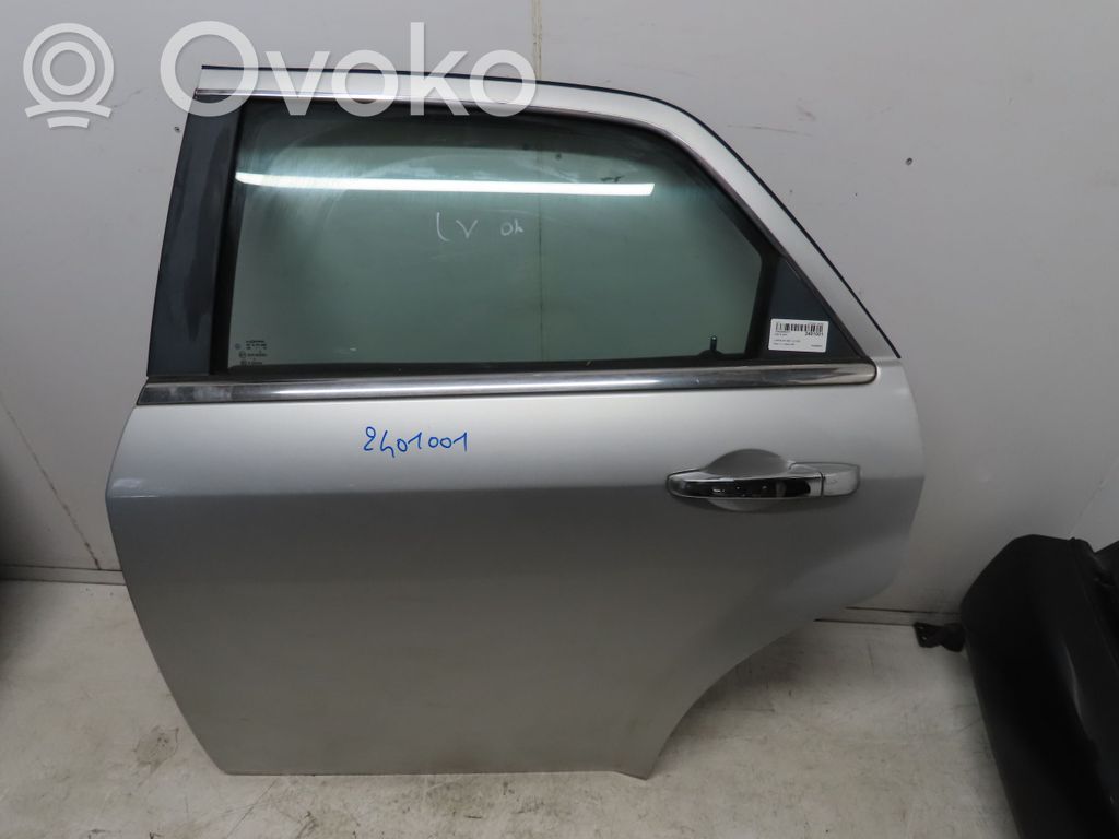 Chrysler 300 - 300C Puerta trasera 