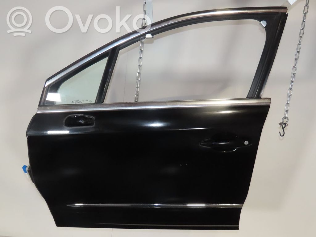 Priekinės durys   9002EH