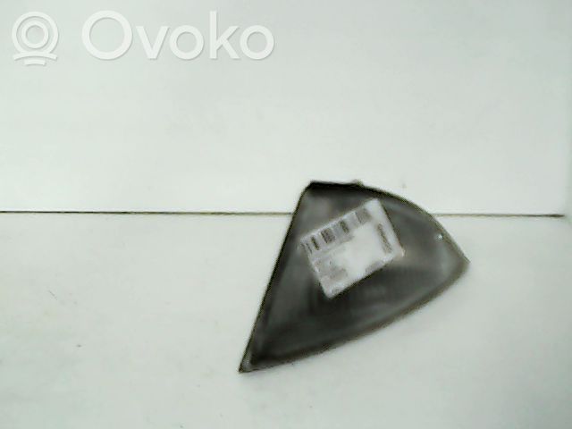 Mitsubishi Carisma Frontblinker 