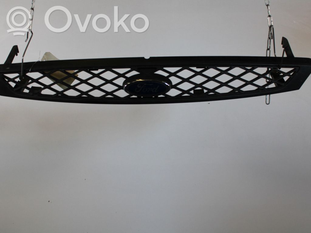 Ford Focus Oberes Gitter vorne 