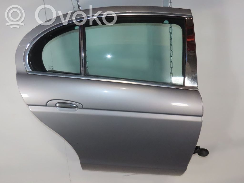 Takaovi   XR828668