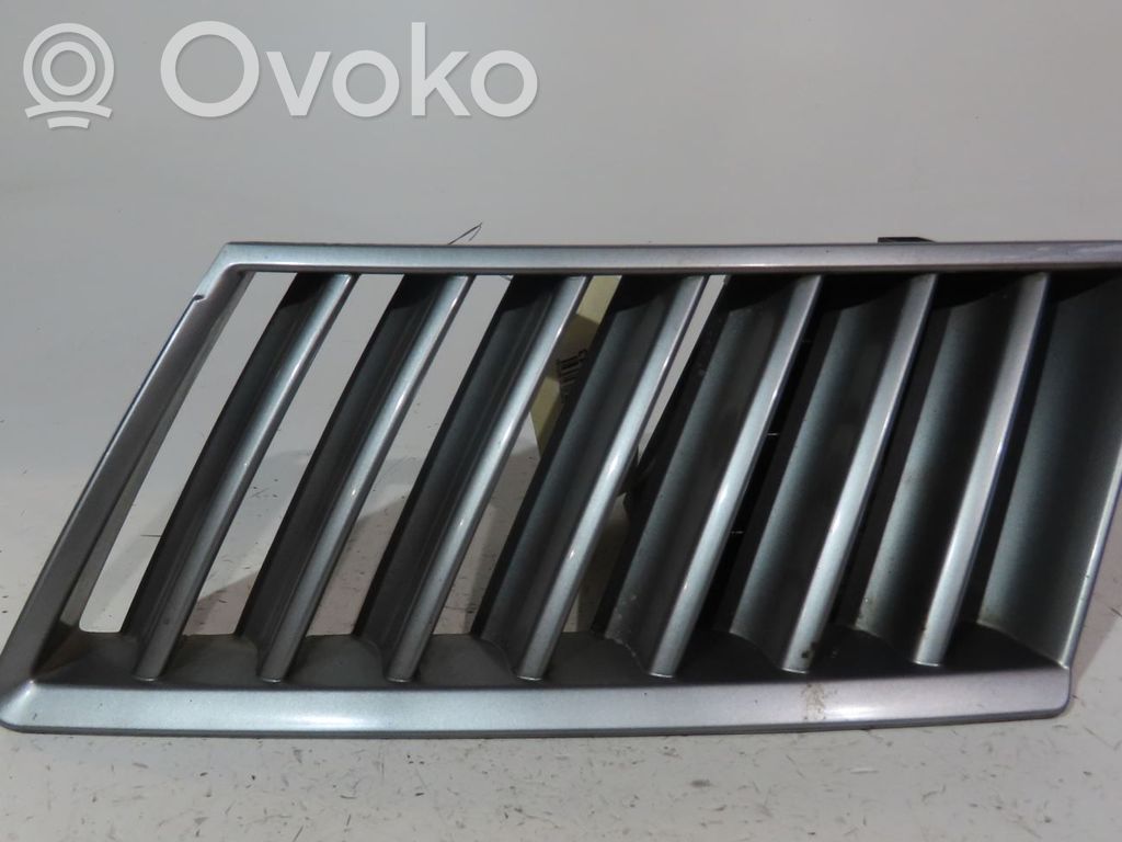 Renault Vel Satis Etusäleikkö 