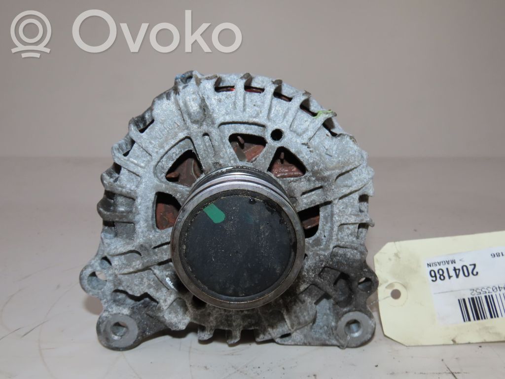 Volkswagen Golf VII Ģenerators 