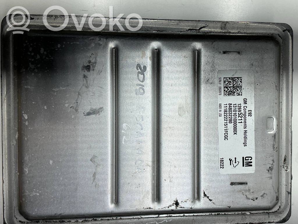 Cadillac Escalade IV Engine control unit/module 