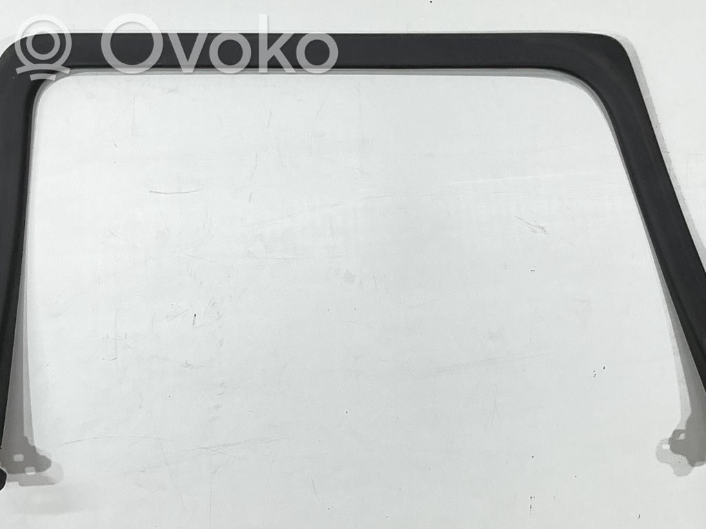 Cadillac Escalade IV Rear door trim (molding) 