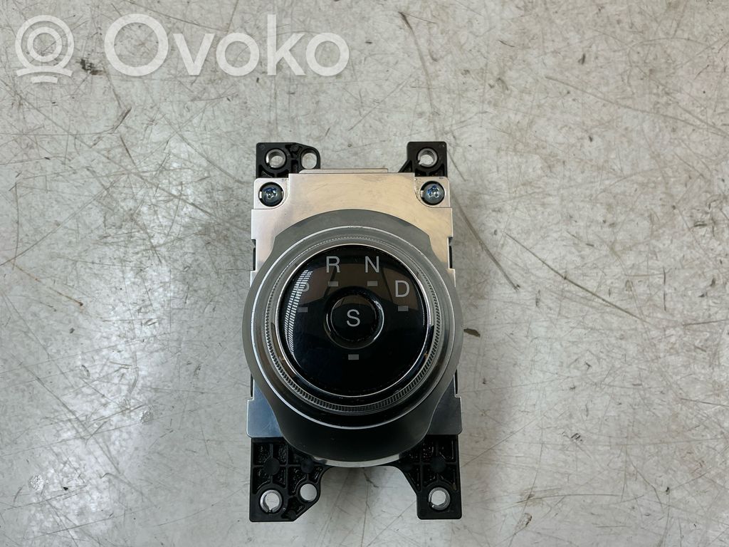 Interruptor/perilla de marchas   KT4P7P155AE