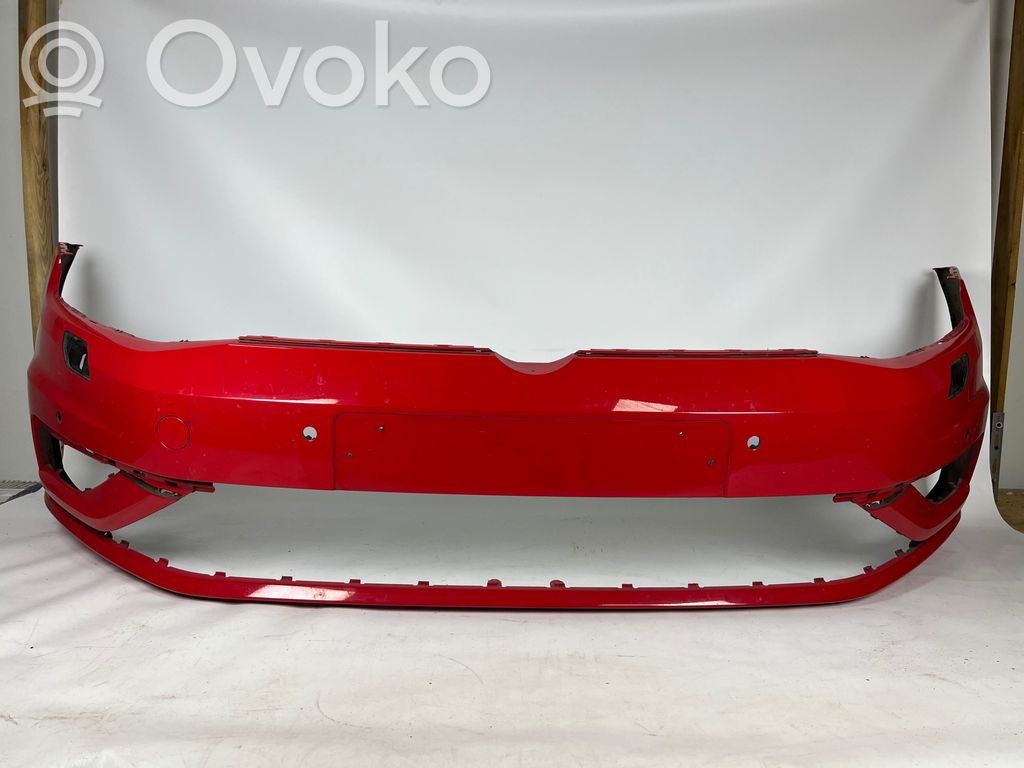 Volkswagen Golf VII Priekšējais bamperis 