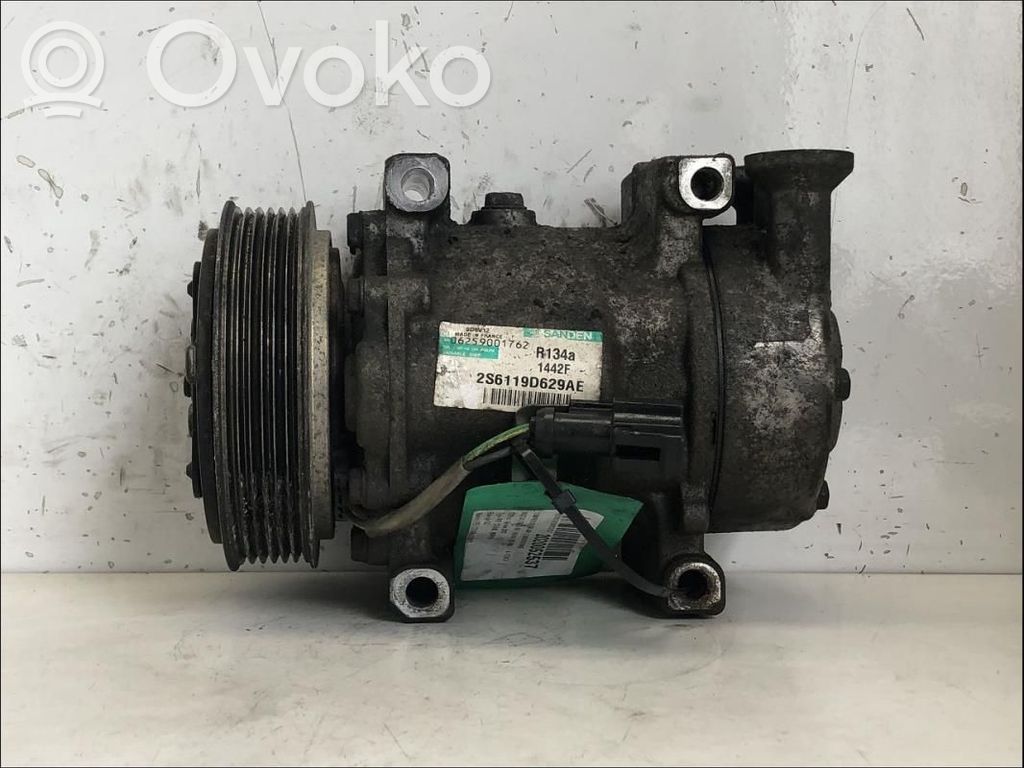 Mazda 2 Ilmastointilaitteen kompressorin pumppu (A/C) 