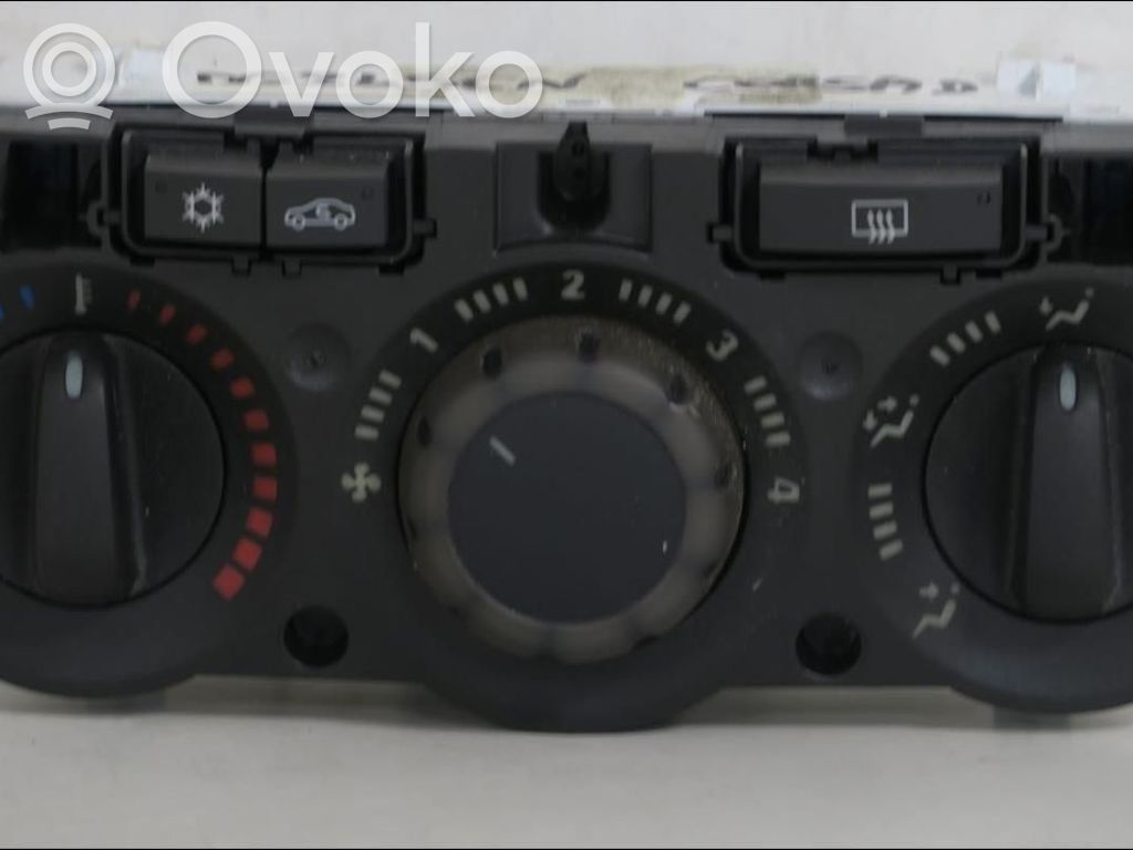 Opel Corsa D Climate control unit 