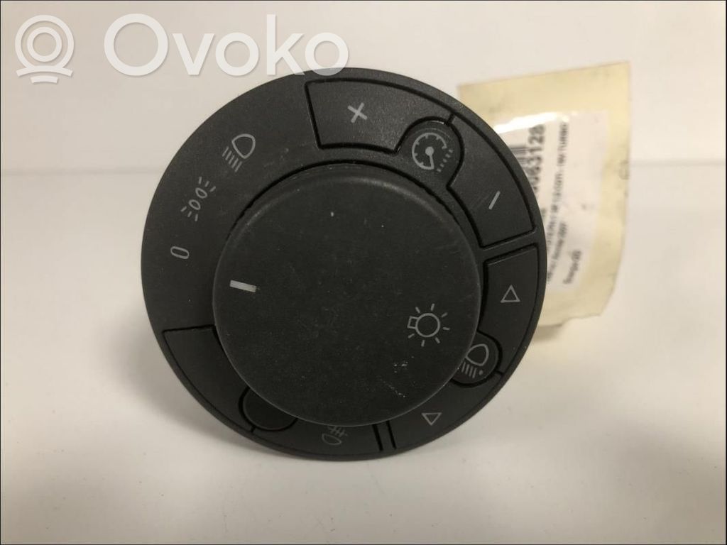 Opel Corsa D Light switch 