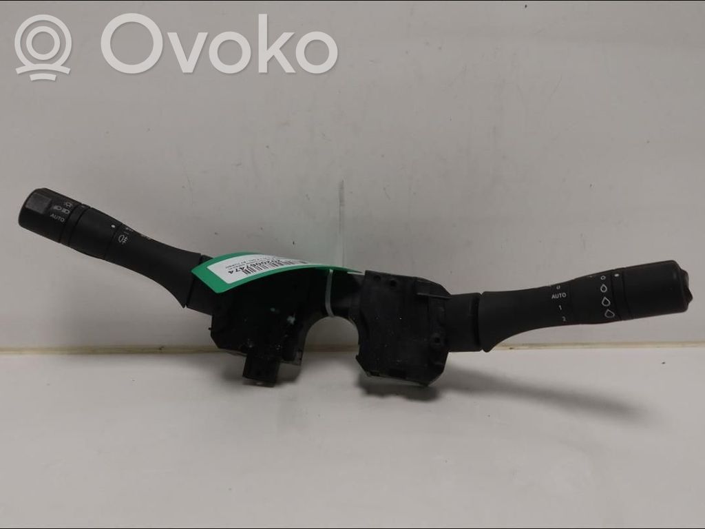 Renault Fluence Wiper turn signal indicator stalk/switch 