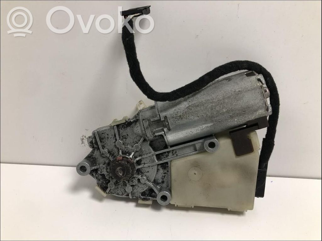 Audi A4 S4 B5 8D Moottori/käyttölaite 