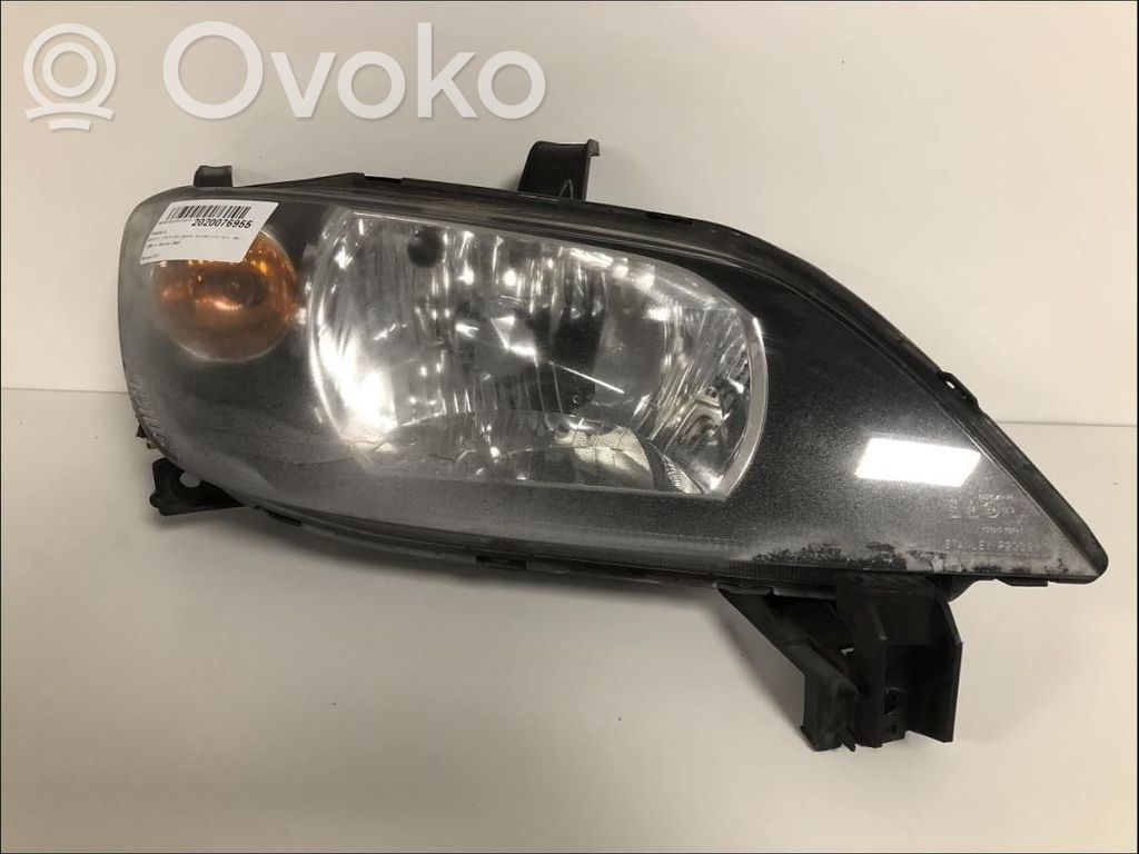 Mazda 2 Headlight/headlamp 