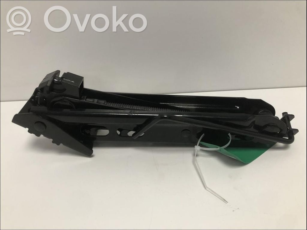 Opel Corsa D Domkrats 