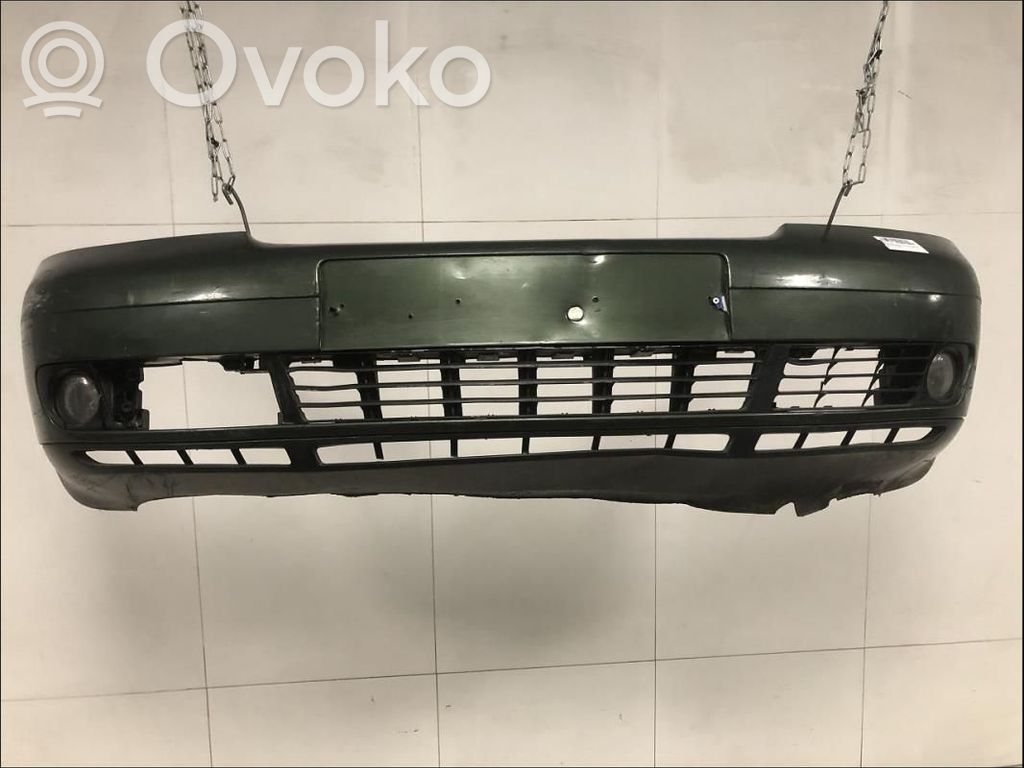 Audi A4 S4 B5 8D Parachoques delantero 