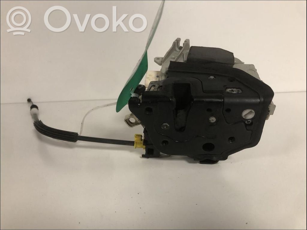 Front door lock   8J1837016E