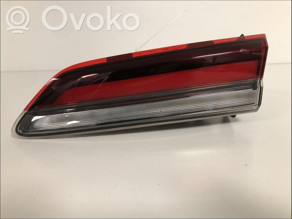 Skoda Karoq Takaluukun takavalot 