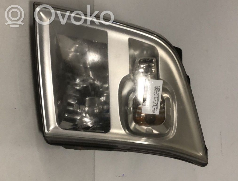 Headlight/headlamp   1684410