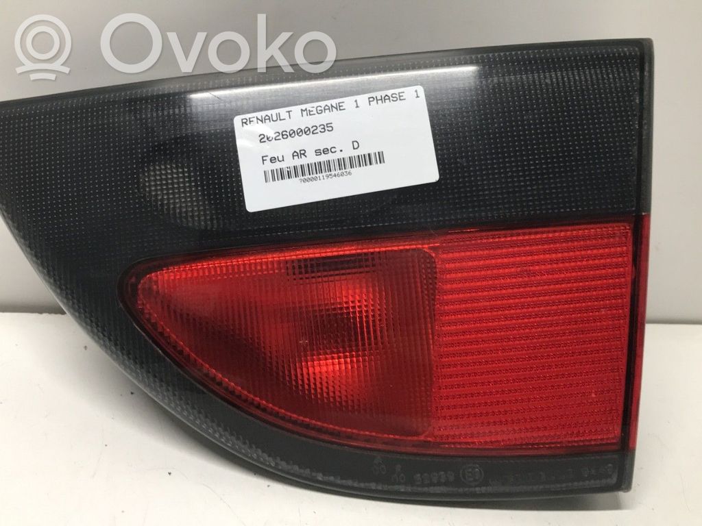 Renault Megane I Lampă spate în capacul portbagajului 