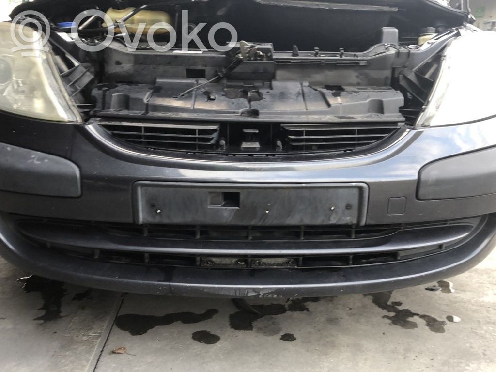 Priekinis bamperis   7401T7
