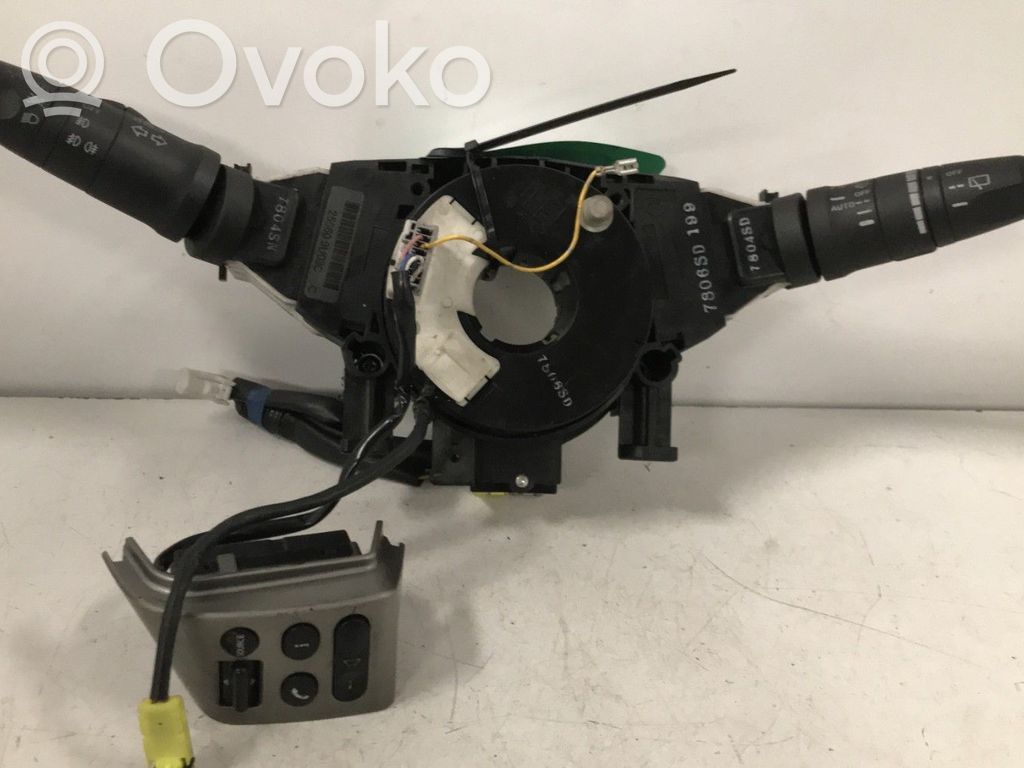 Nissan Note (E11) Wiper turn signal indicator stalk/switch 