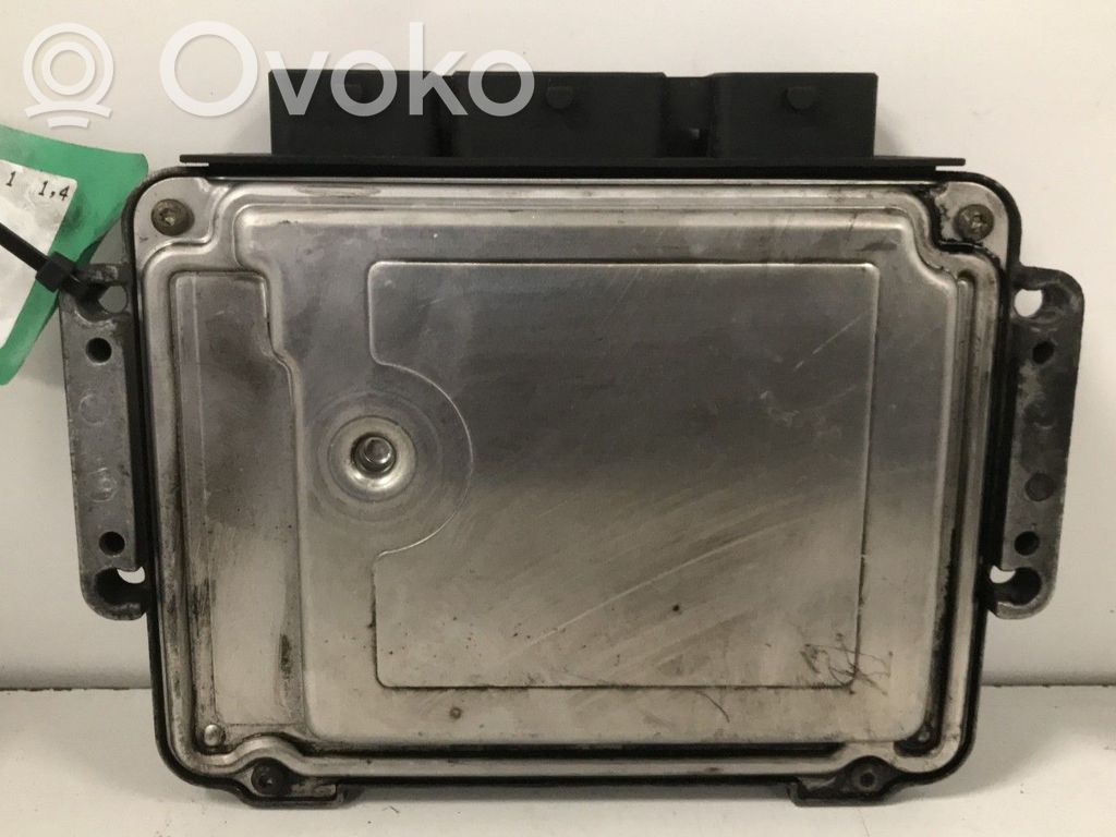 Peugeot 206 Engine control unit/module 