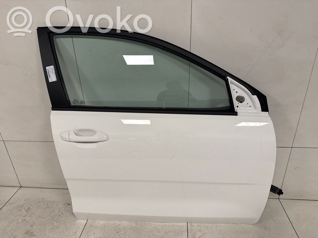 Puerta delantera   76004H8000